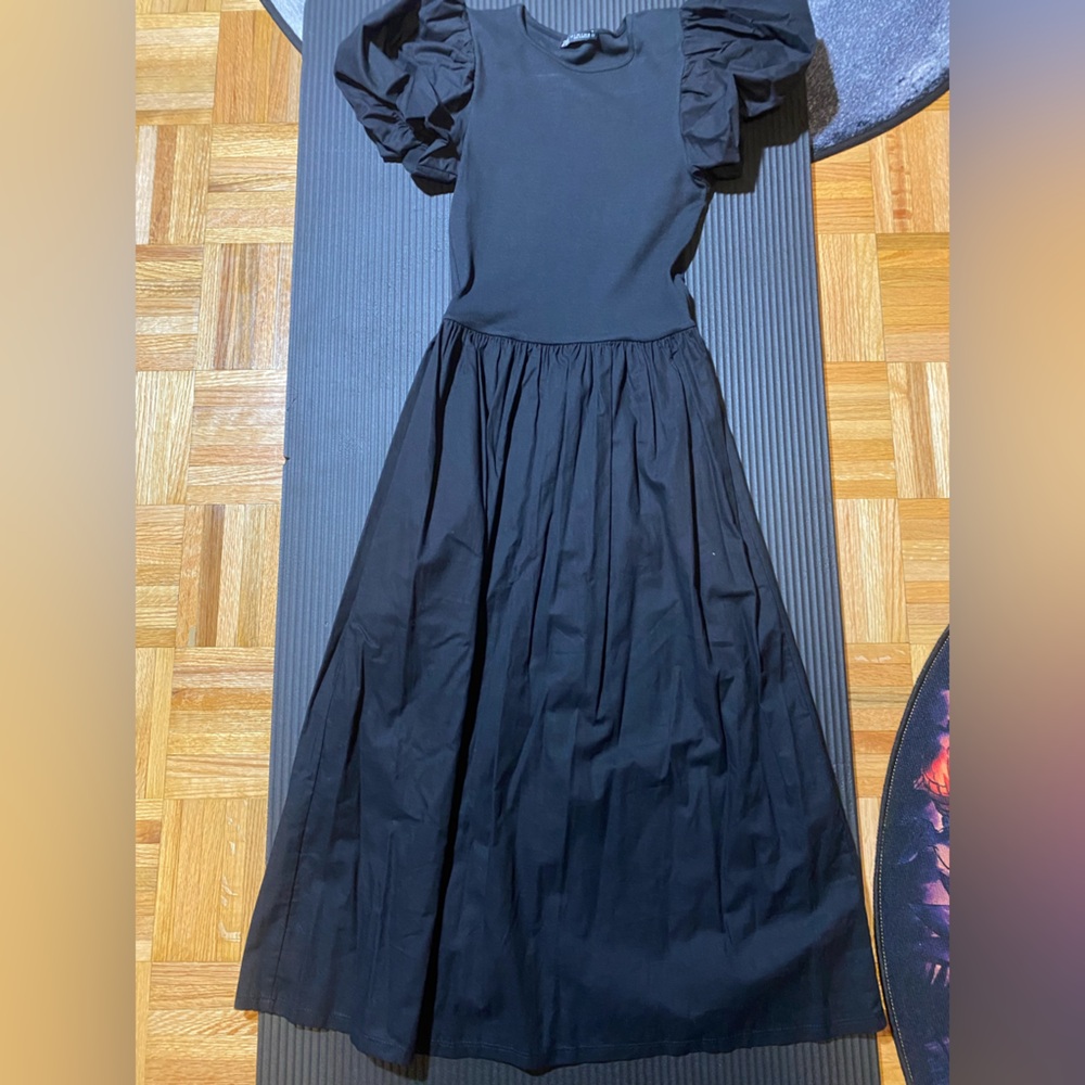 Zara puff sleeve dress black size S